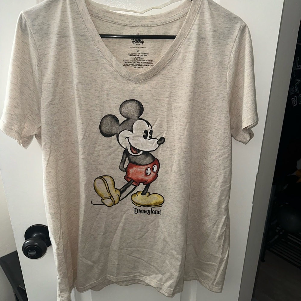 Disney parks tee